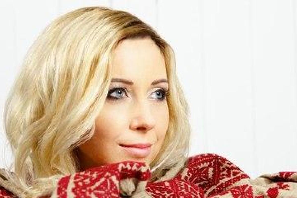 "Шикарная": поклонники пришли в восторг от новой фотосессии певицы Тони Матвиенко "Шикарная": поклонники пришли в восторг от новой фотосессии певицы Тони Матвиенко