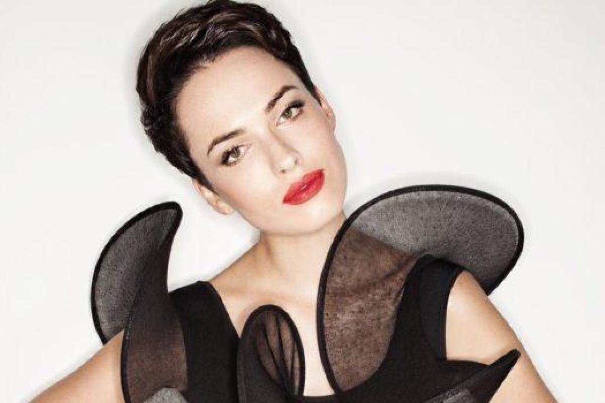 Поклонники Даши Астафьевой в восторге от ее новой пикантной фотосессии Поклонники Даши Астафьевой в восторге от ее новой пикантной фотосессии