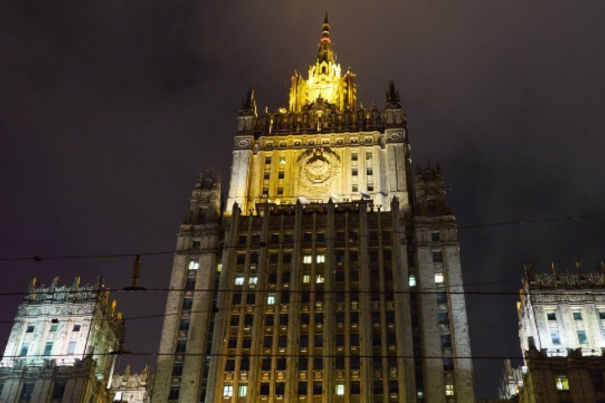 "США переступили черту": реакция МИД России на решение Америки предоставить Украине оружие "США переступили черту": реакция МИД России на решение Америки предоставить Украине оружие