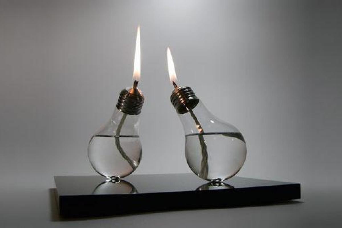 В Украине с 1 апреля вырастут тарифы на электроэнергию В Украине с 1 апреля вырастут тарифы на электроэнергию