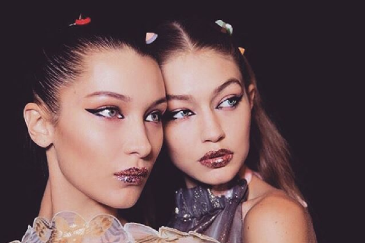 Сексуальные сестры-модели Хадид обнажились для журнала Vogue Сексуальные сестры-модели Хадид обнажились для журнала Vogue