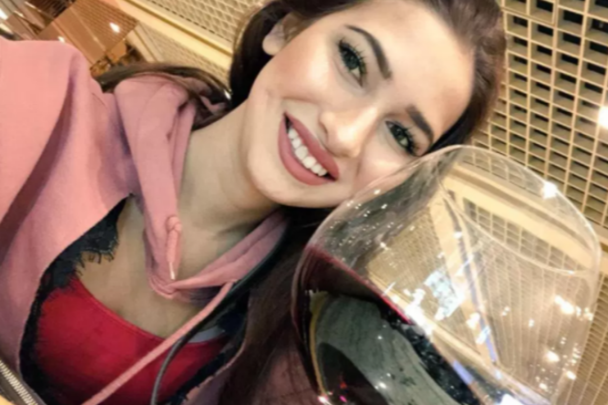 В Лас-Вегасе найдена мертвой молодая порноактриса В Лас-Вегасе найдена мертвой молодая порноактриса