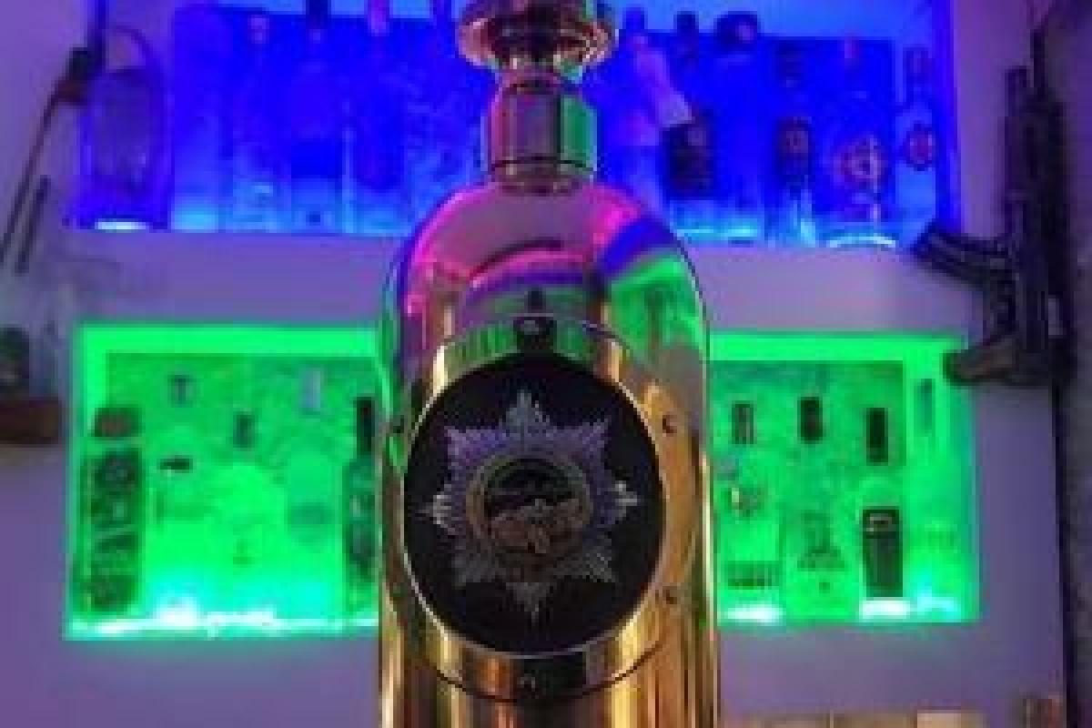 В Дании похитители выбросили бутылку водки стоимостью 1 млн евро, предварительно ее опустошив