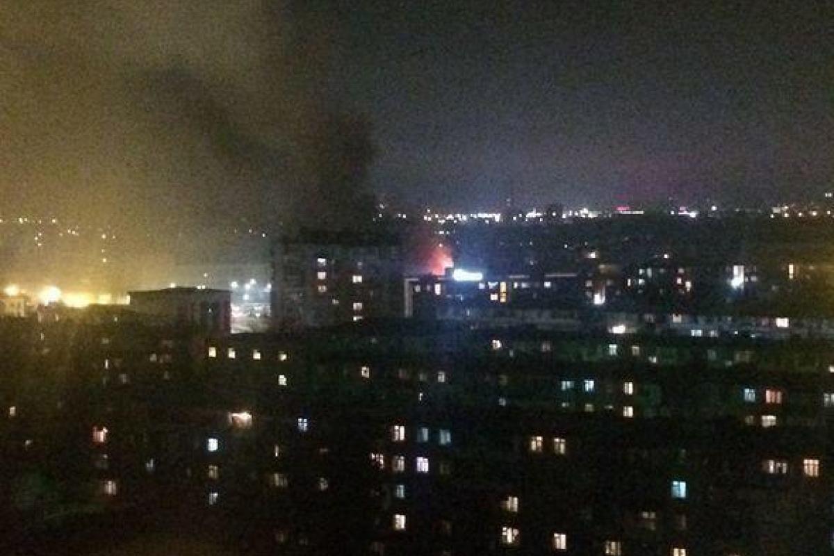 В Баку прогремел взрыв на заводе, принадлежащем Минобороны Азербайджана В Баку прогремел взрыв на заводе, принадлежащем Минобороны Азербайджана