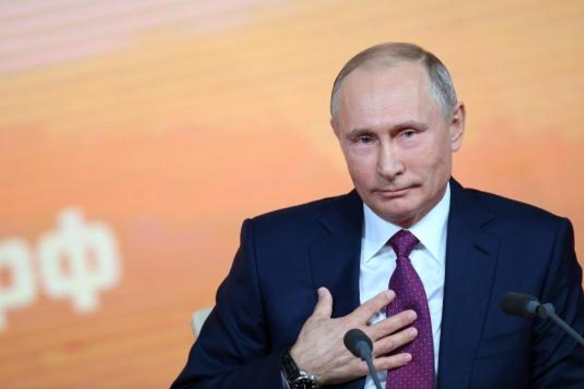 Российская панк-группа "поздравила" Путина с "победой", презентовав жесткий клип Российская панк-группа "поздравила" Путина с "победой", презентовав жесткий клип