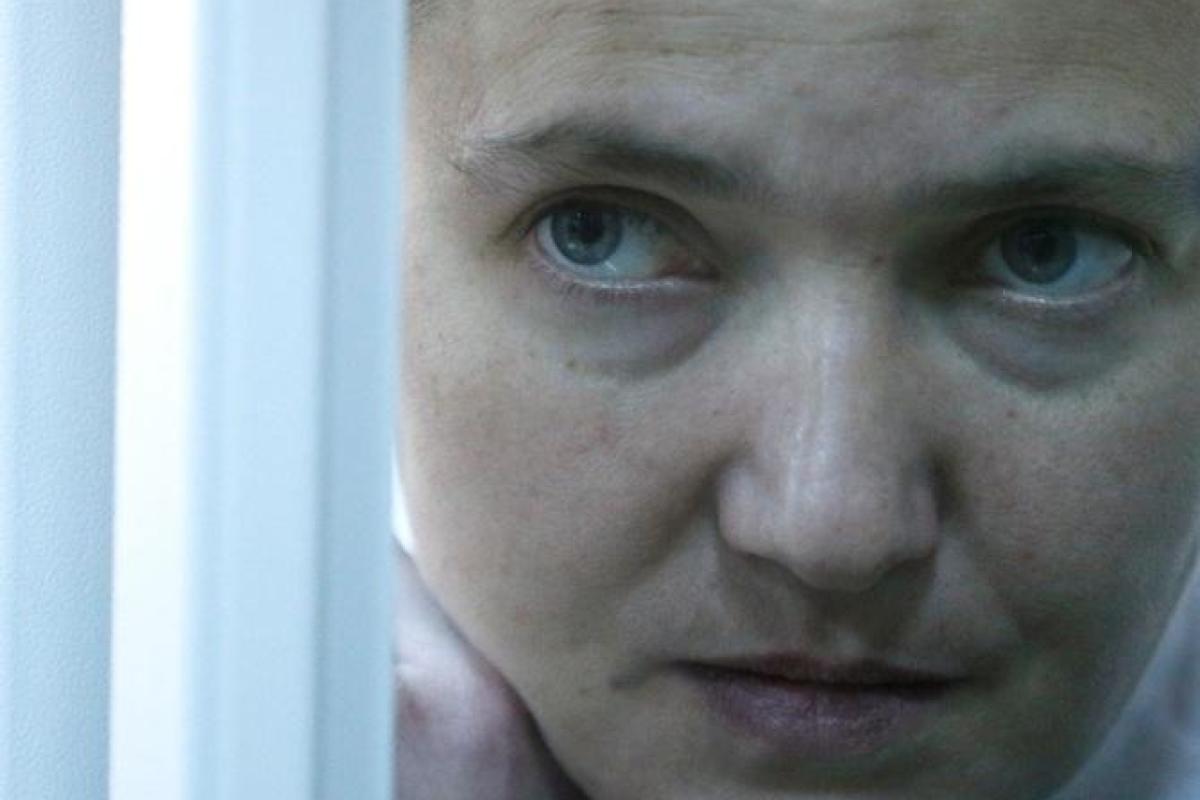 Савченко в СИЗО: голодовка, видеонаблюдение, горячий душ и первые жалобы нардепа Савченко в СИЗО: голодовка, видеонаблюдение, горячий душ и первые жалобы нардепа