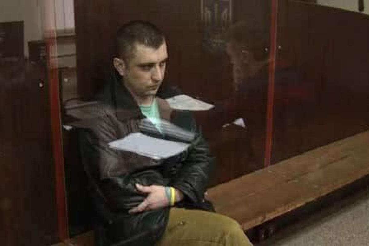 По ходатайству прокуратуры суд оставил за решеткой Дмитрия Россошанского По ходатайству прокуратуры суд оставил за решеткой Дмитрия Россошанского