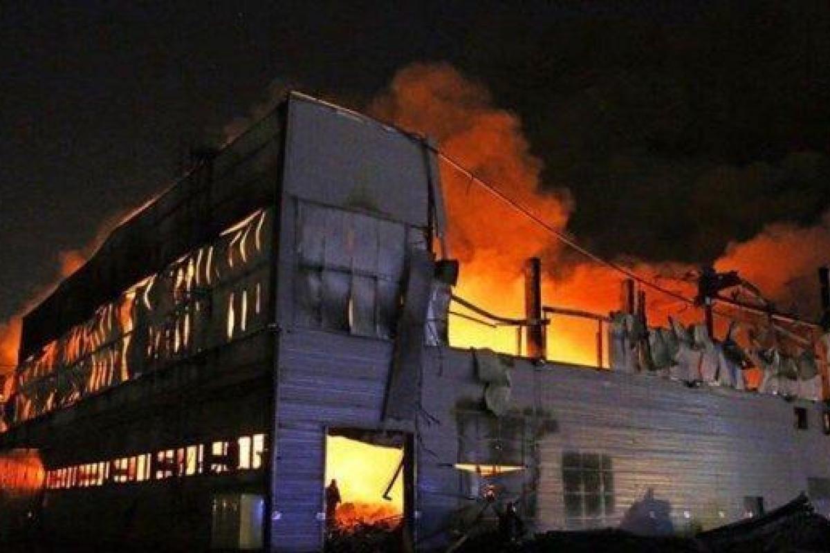 В самый разгар пожара в телевизоре шел фильм о президенте - российский журналист о трагедии в Кемерово В самый разгар пожара в телевизоре шел фильм о президенте - российский журналист о трагедии в Кемерово