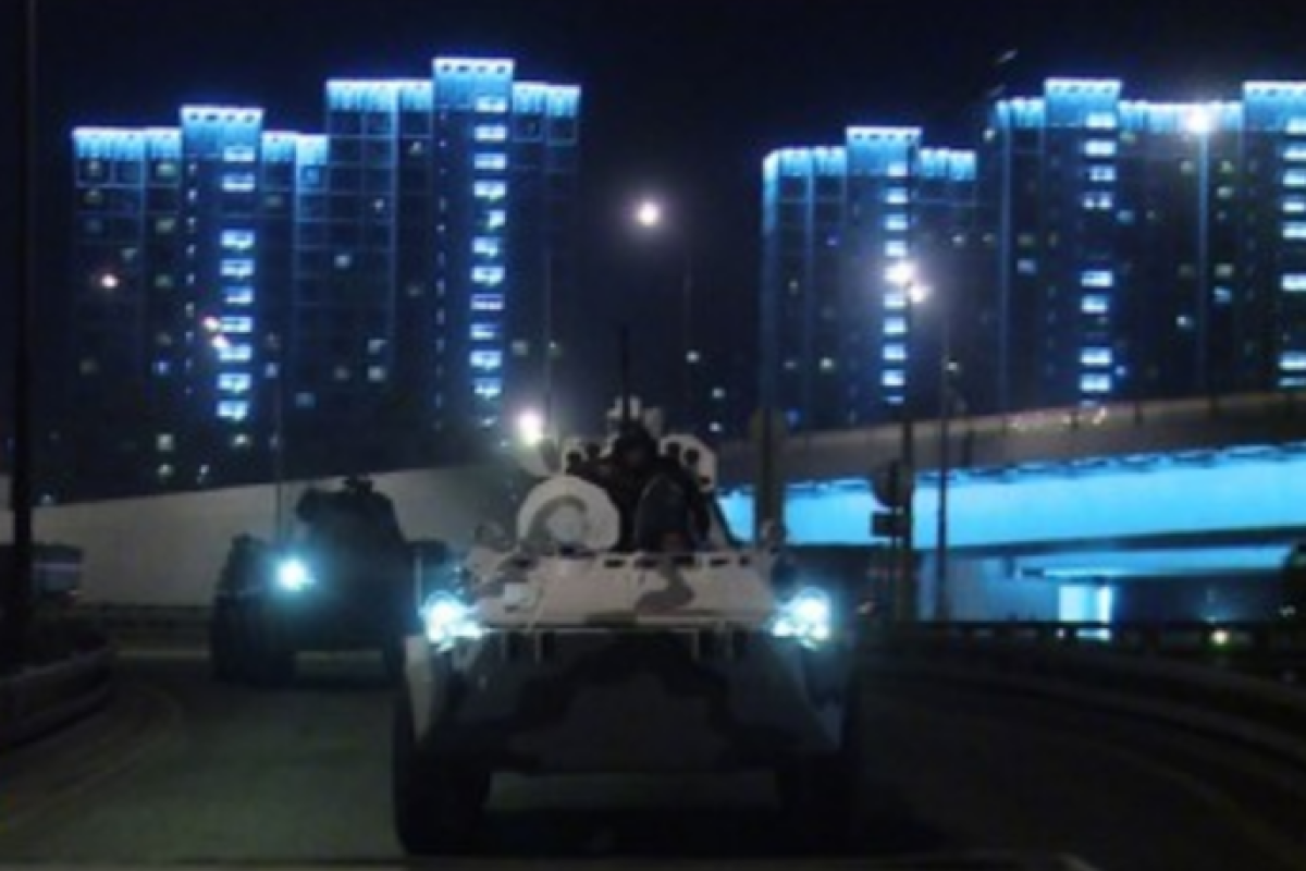 В российскую столицу стягивают военную технику