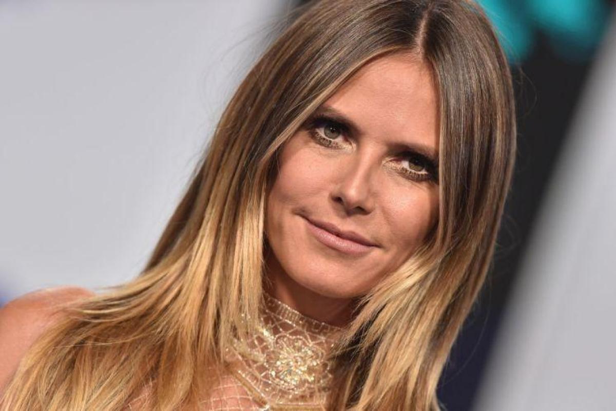 "Горячая штучка": Супермодель Хайди Клум обнажилась для мужского журнала Maxim "Горячая штучка": Супермодель Хайди Клум обнажилась для мужского журнала Maxim