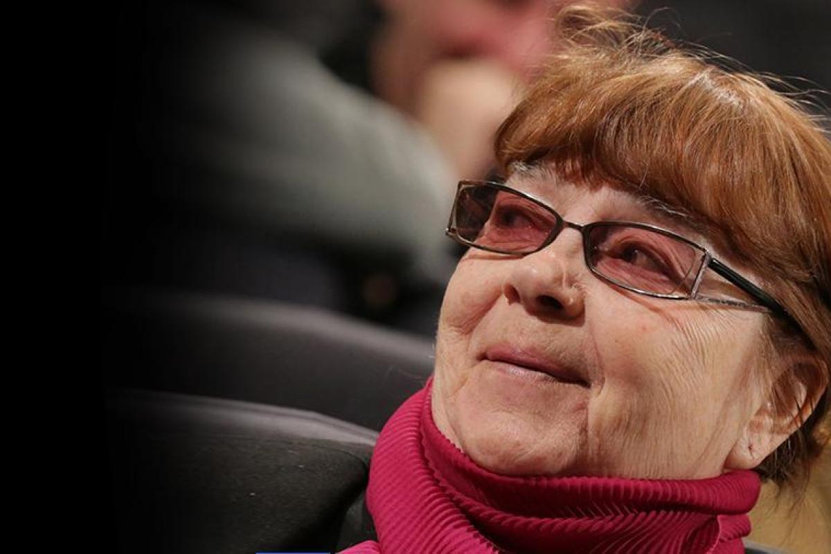Ушла из жизни актриса, исполнившая главную роль в фильме "Любовь и голуби" Ушла из жизни актриса, исполнившая главную роль в фильме "Любовь и голуби"