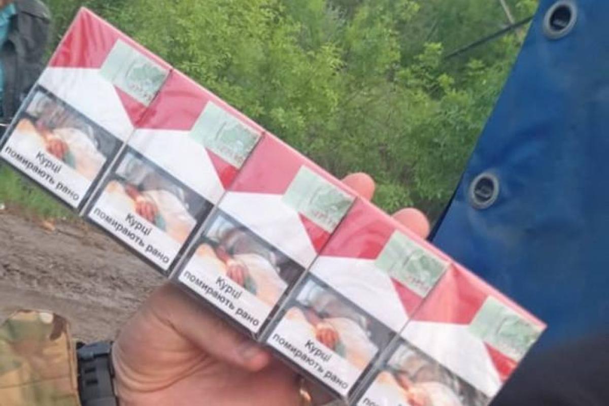 Возле КПВВ "Майорское" задержан грузовик с контрафактными сигаретами из ОРДЛО