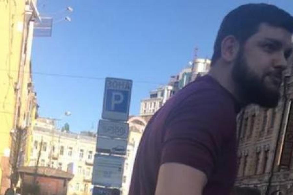 Четвертый нападавший на Мустафу Найема сбежал из Украины Четвертый нападавший на Мустафу Найема сбежал из Украины