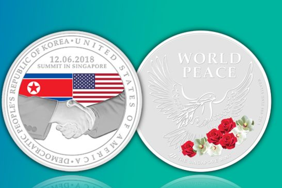 В Сингапуре выпустили памятную монету, посвященную встрече Трампа и Ким Чен Ына