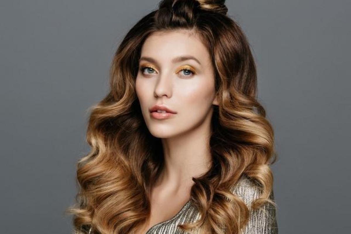 Телеведущая Регина Тодоренко родила первенца Телеведущая Регина Тодоренко родила первенца