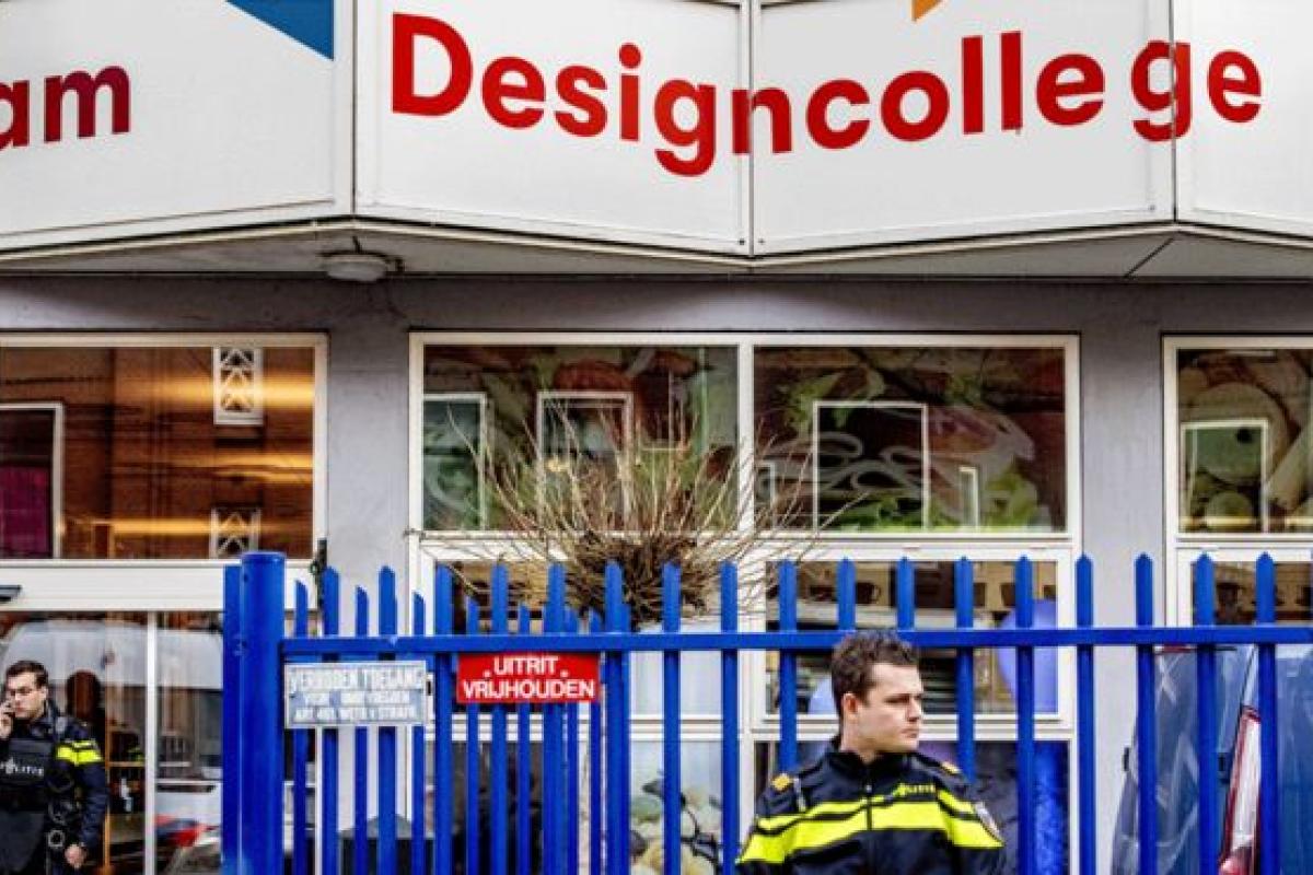 В Роттердаме на территории колледжа застрелили 16-летнюю девушку