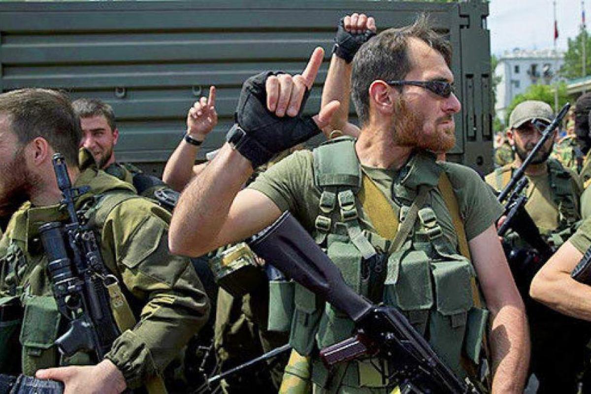 На Донбассе засекли места дислокации боевиков кадыровской тактической группы "Смерть" На Донбассе засекли места дислокации боевиков кадыровской тактической группы "Смерть"