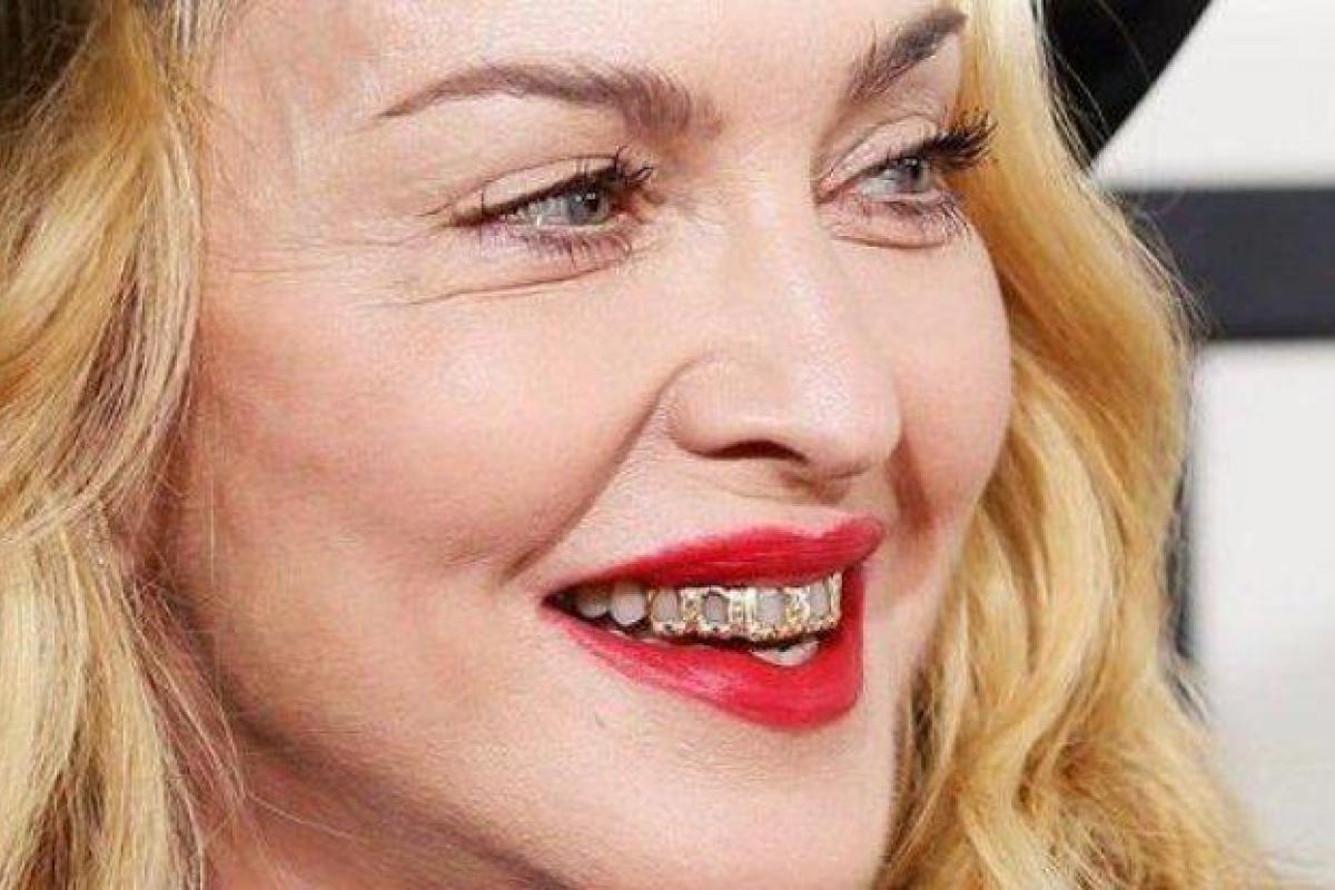 Мадонна кардинально сменила имидж, превратившись в жгучую брюнетку