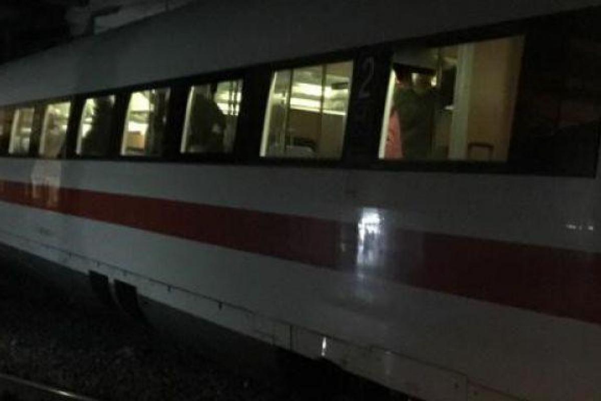 В Швейцарии сошел с рельсов пассажирский поезд Intercity-Express