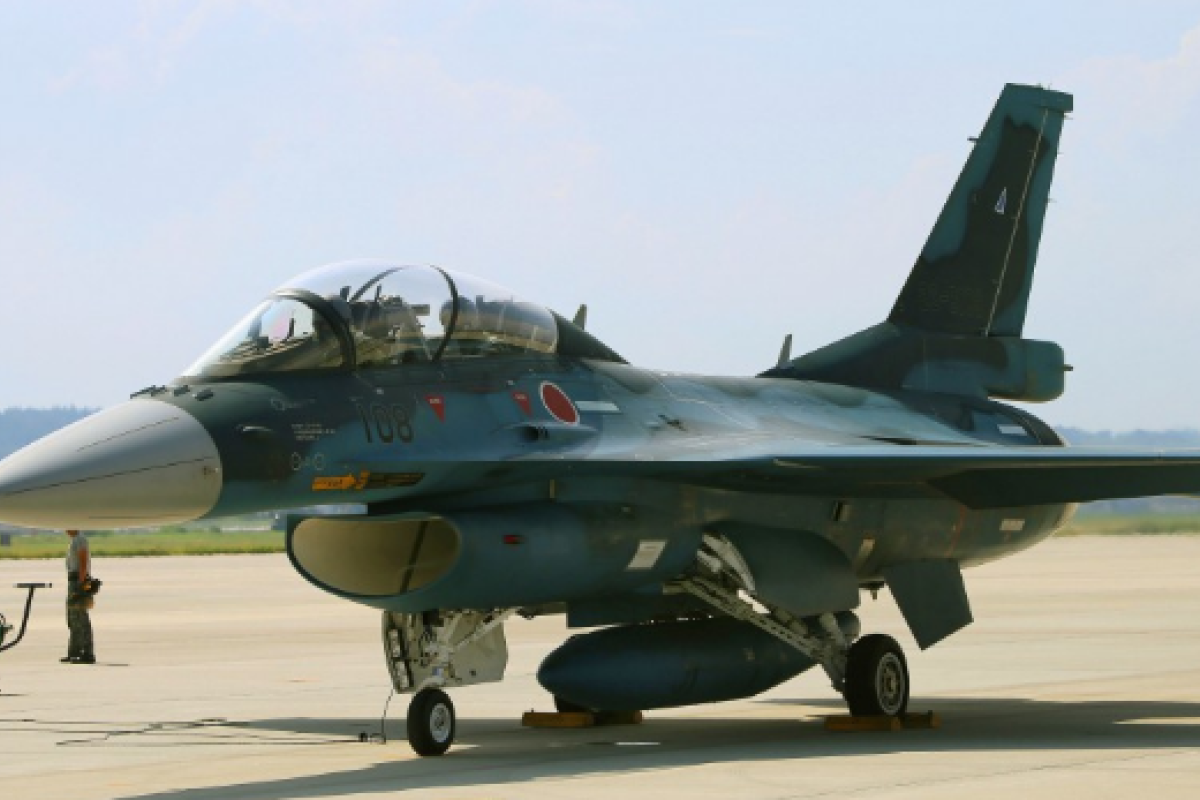 В Японии на учениях разбился истребитель Mitsubishi F-2