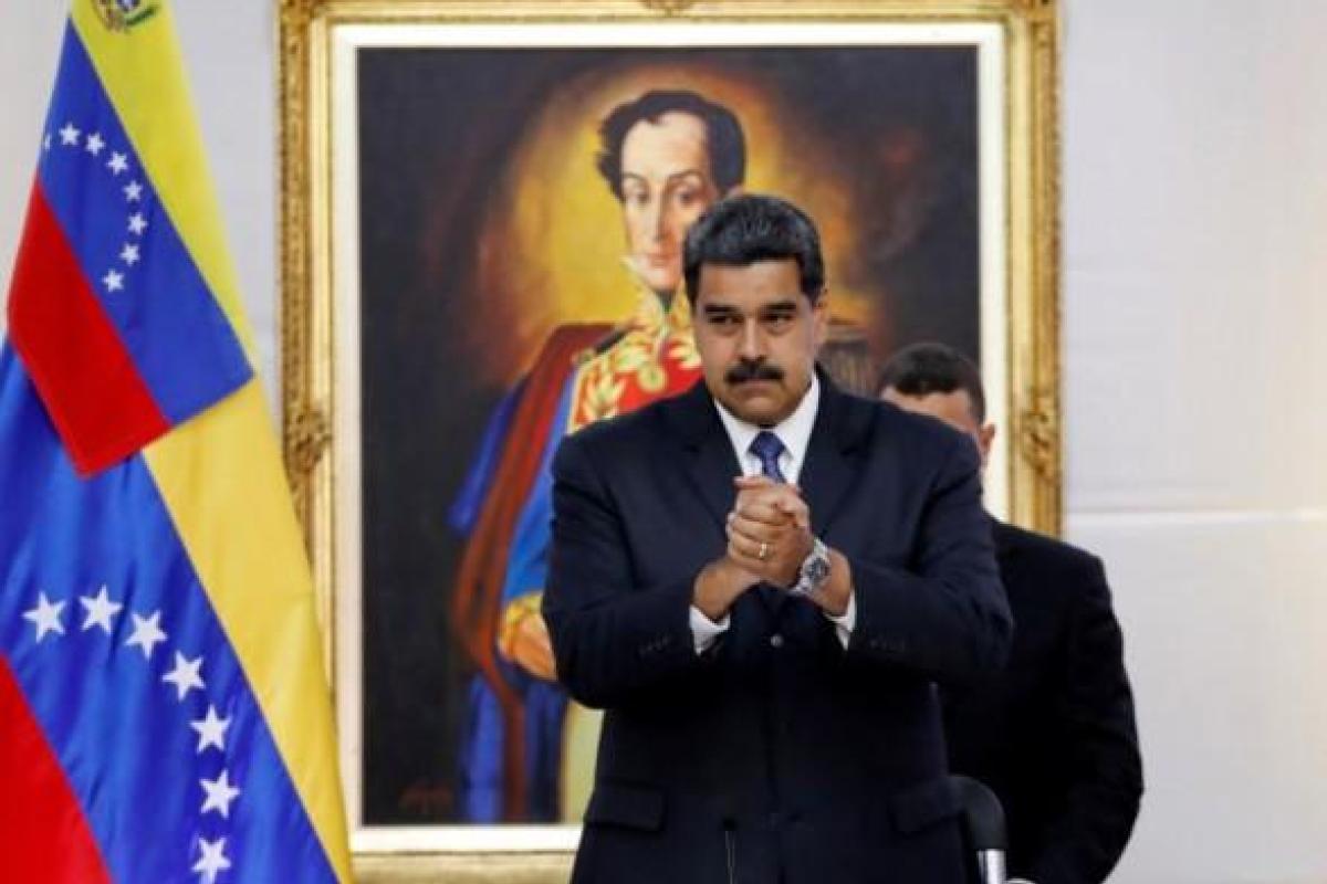 Президент Венесуэлы призвал правительство страны уйти в отставку