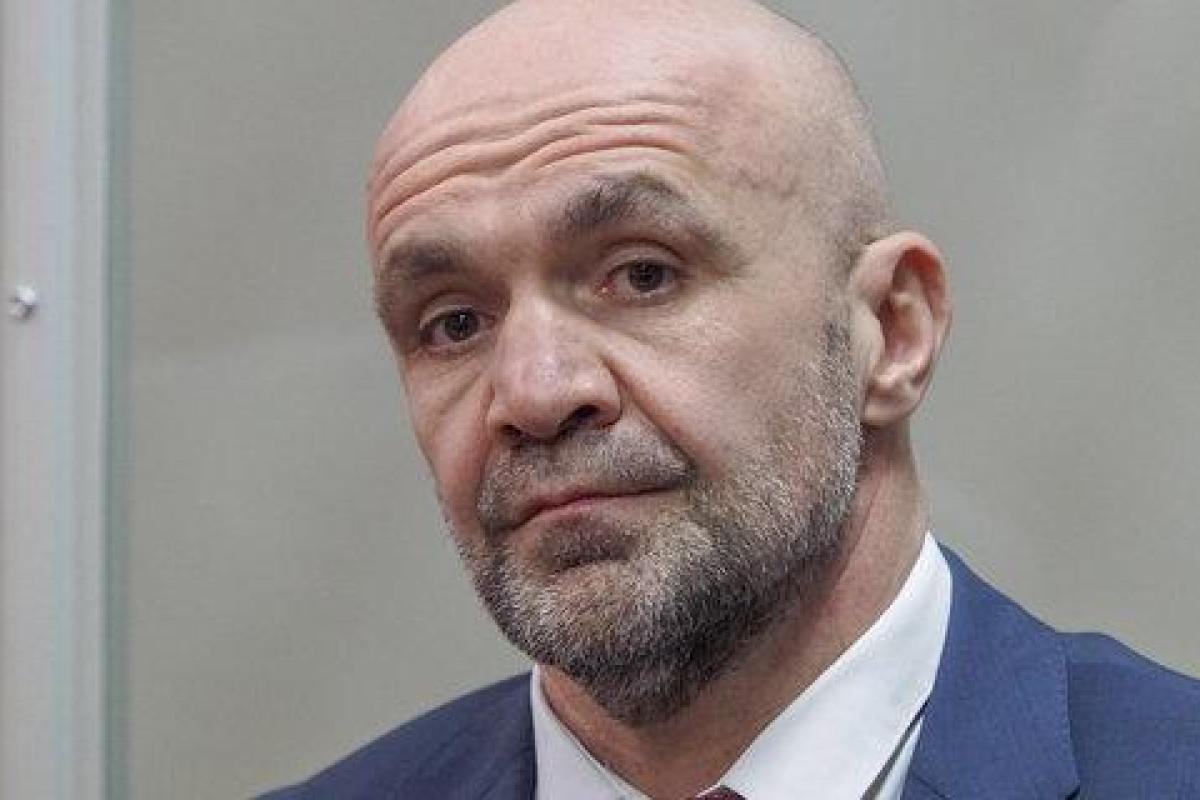 Суд вынес решение об отстранении Мангера от должности председателя Херсонского облсовета Суд вынес решение об отстранении Мангера от должности председателя Херсонского облсовета
