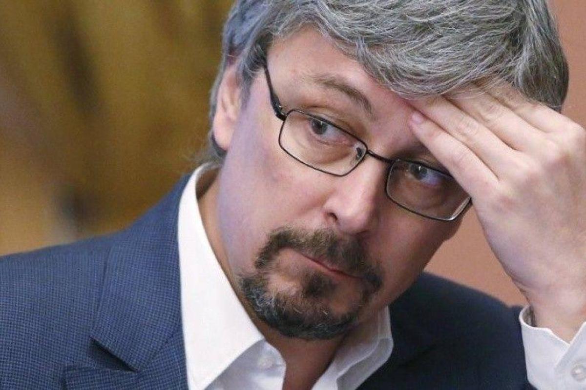 "Пошел обратный отсчет": Гендиректор "1+1" грозит Порошенко судом "Пошел обратный отсчет": Гендиректор "1+1" грозит Порошенко судом