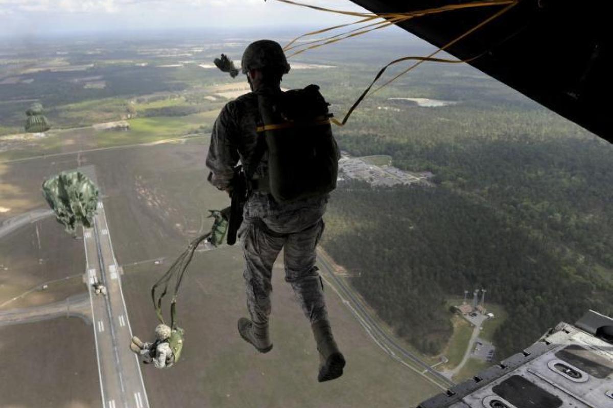 На учениях НАТО с участием Украины погиб военный, есть раненые