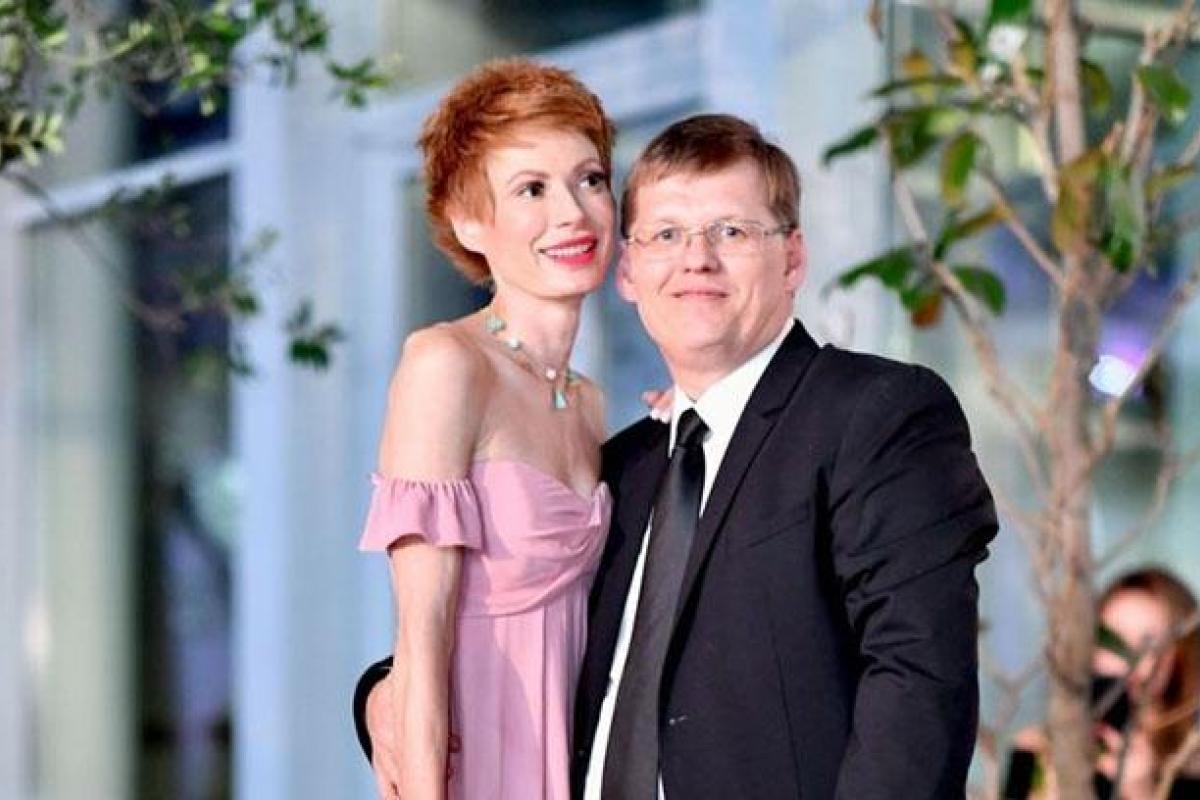 Море, пляж и "обалдевшие" чайки: Розенко со своей возлюбленной улетел из страны на отдых Море, пляж и "обалдевшие" чайки: Розенко со своей возлюбленной улетел из страны на отдых