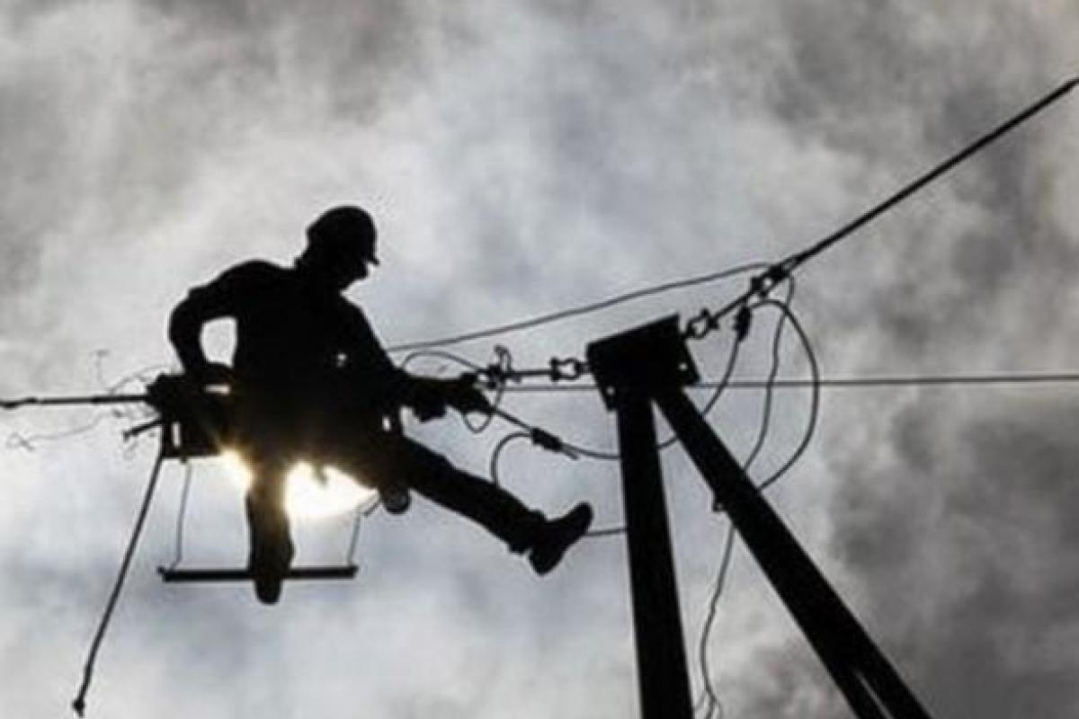 Из-за непогоды в Украине обесточены 205 населенных пунктов в пяти областях