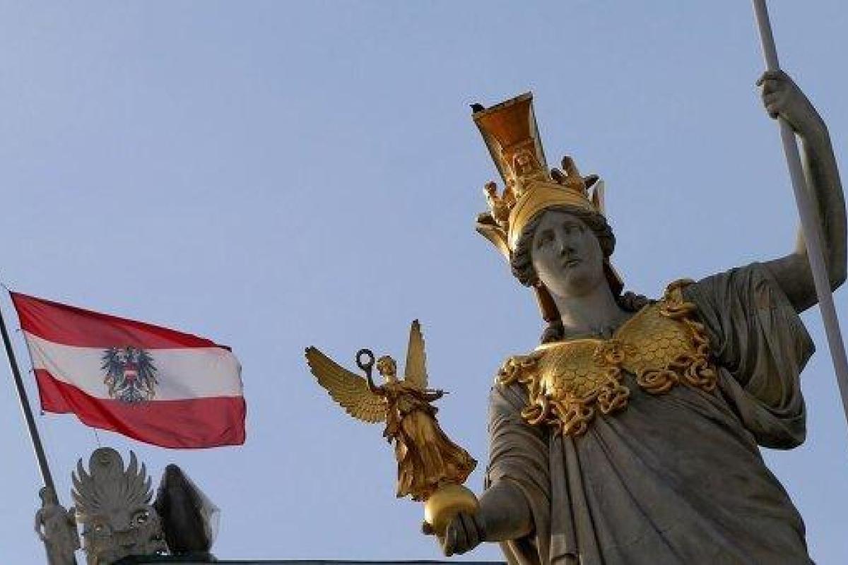 В Австрии проходят досрочные парламентские выборы В Австрии проходят досрочные парламентские выборы