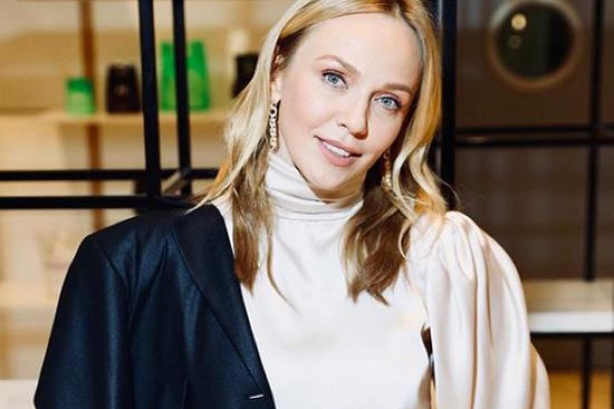 Певица Альбина Джанабаева ушла от Меладзе Певица Альбина Джанабаева ушла от Меладзе