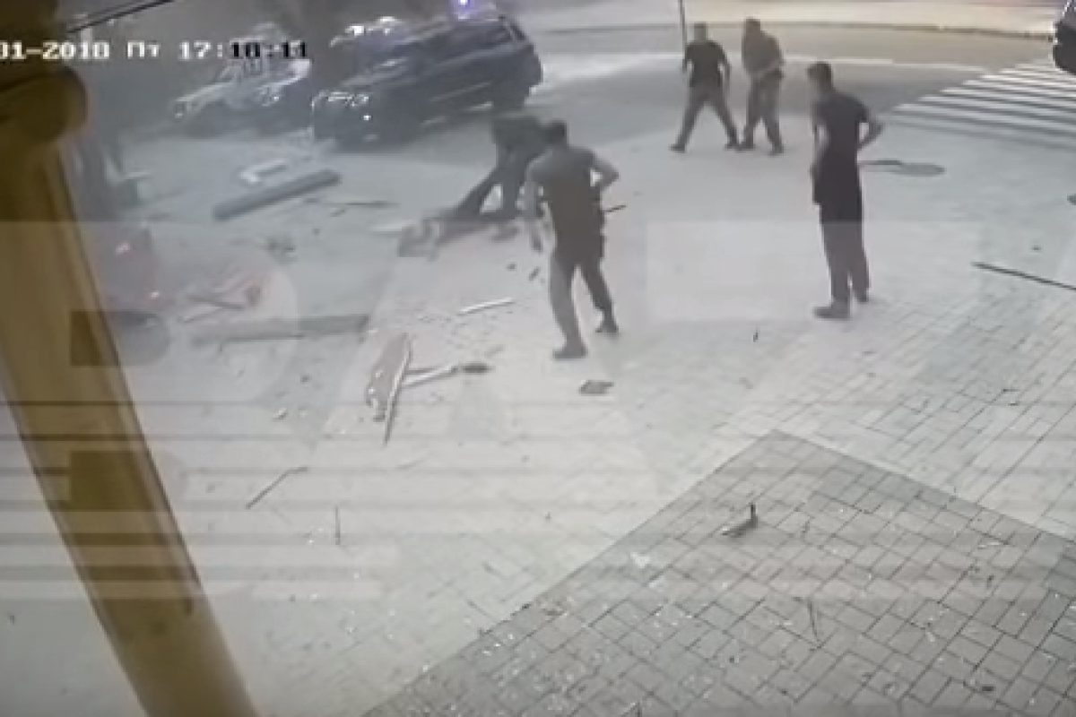 "На это можно смотреть вечно": В сети обсуждают новое видео ликвидации главаря "ДНР" "На это можно смотреть вечно": В сети обсуждают новое видео ликвидации главаря "ДНР"