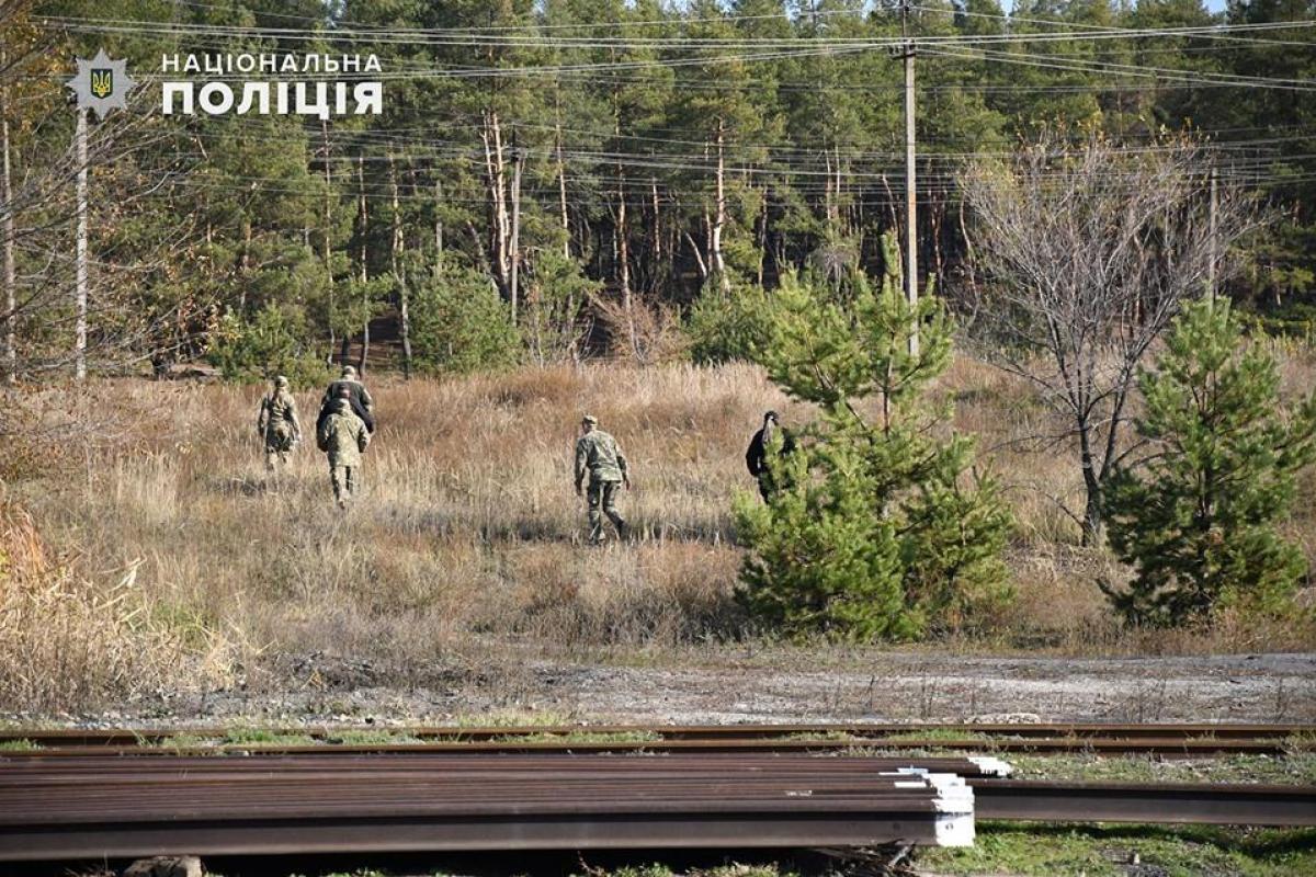 Бесследно пропал: В Луганской области вторые сутки разыскивают подростка Бесследно пропал: В Луганской области вторые сутки разыскивают подростка