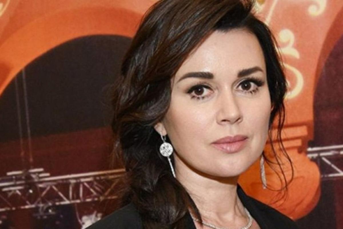 Прерванное молчание: На странице Анастасии Заворотнюк в Instagram появился новый пост