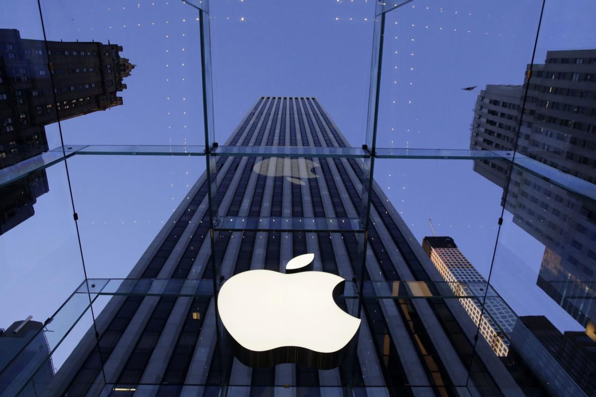 Скандал с "российским" Крымом: в Apple прокомментировали ситуацию Скандал с "российским" Крымом: в Apple прокомментировали ситуацию