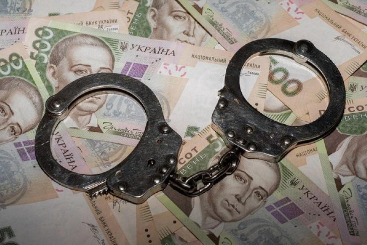 Брал взятки за экзамен по ПДД: на Луганщине на взятке "погорел" работник сервисного центра МВД Брал взятки за экзамен по ПДД: на Луганщине на взятке "погорел" работник сервисного центра МВД