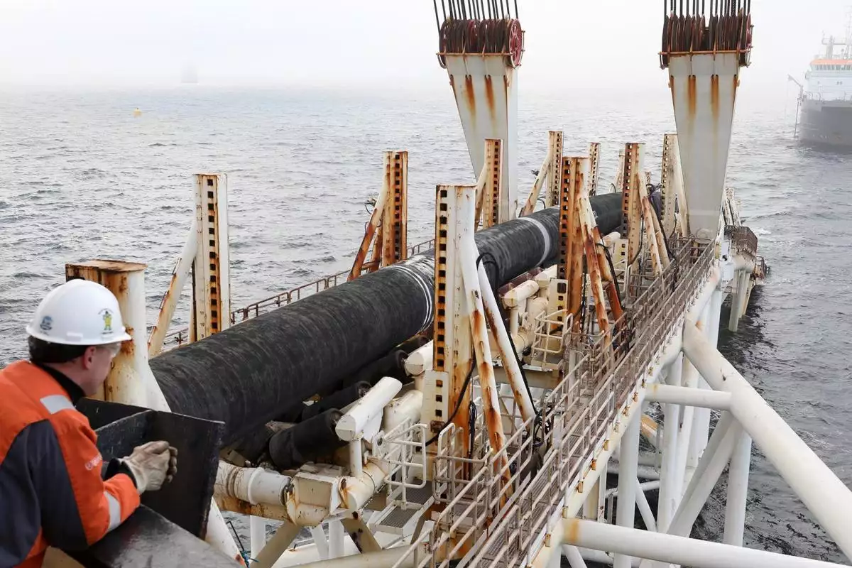 Санкции в действии: Строительство "Северного потока-2" приостановилось