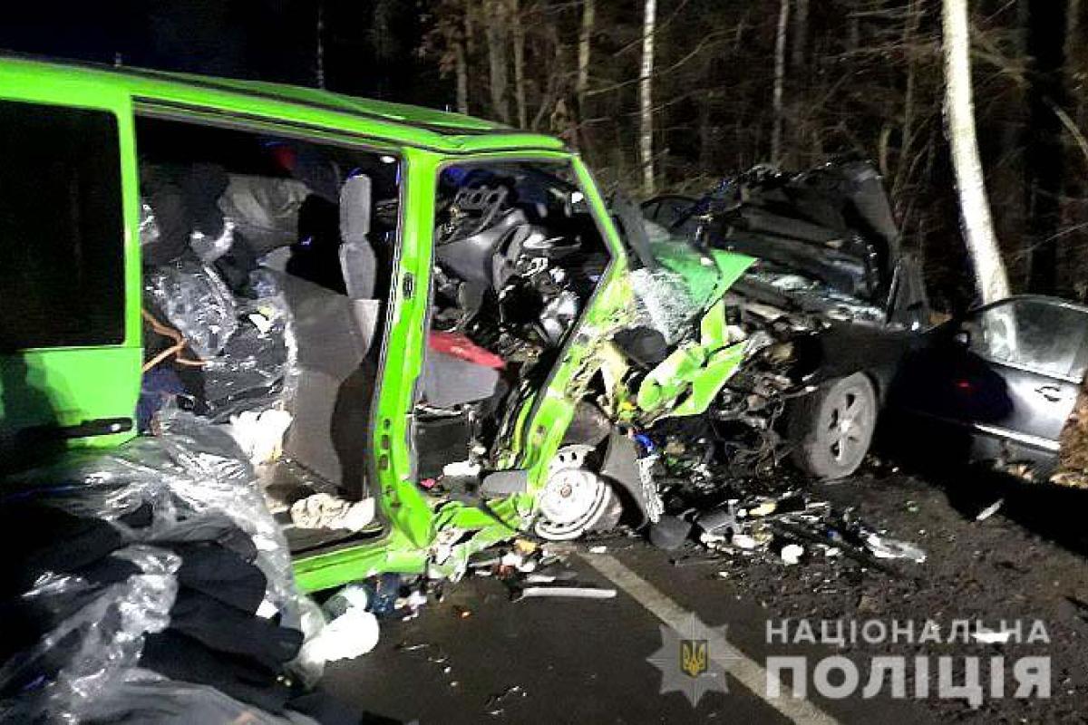 Смертельное ДТП под Ровно: погиб человек, есть пострадавшие Смертельное ДТП под Ровно: погиб человек, есть пострадавшие