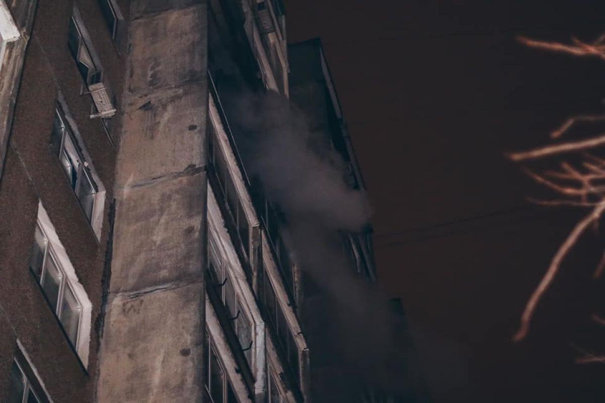 Пожар в Киеве: горела многоэтажка, погибли 2 человека Пожар в Киеве: горела многоэтажка, погибли 2 человека
