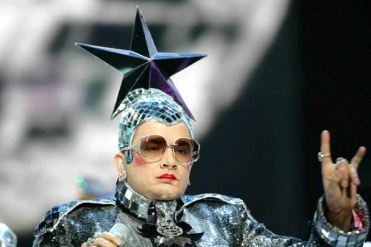 "Порвет всех!": Верка Сердючка готова выступить на "Евровидении" "Порвет всех!": Верка Сердючка готова выступить на "Евровидении"