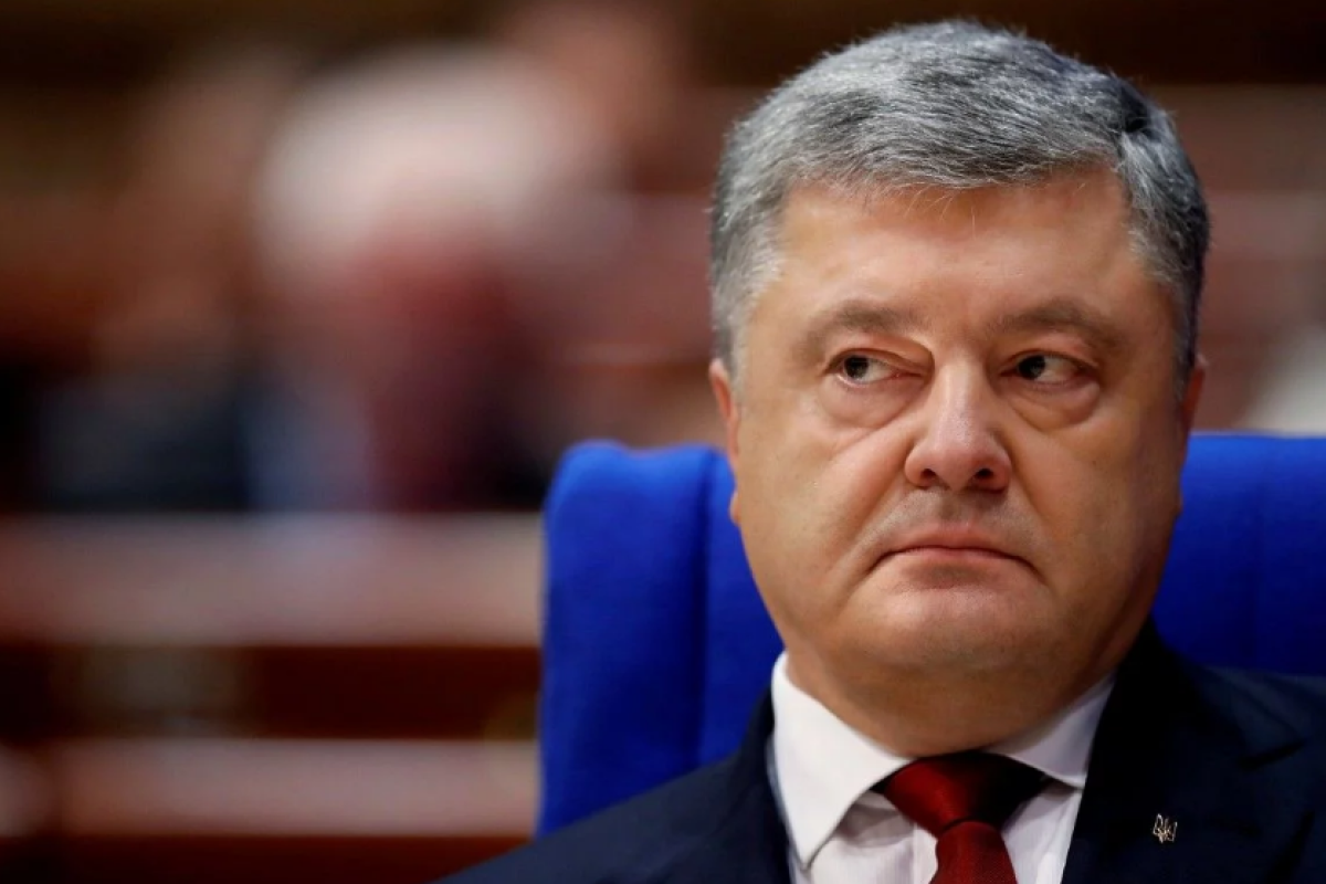 Порошенко прибыл на допрос в ГБР Порошенко прибыл на допрос в ГБР