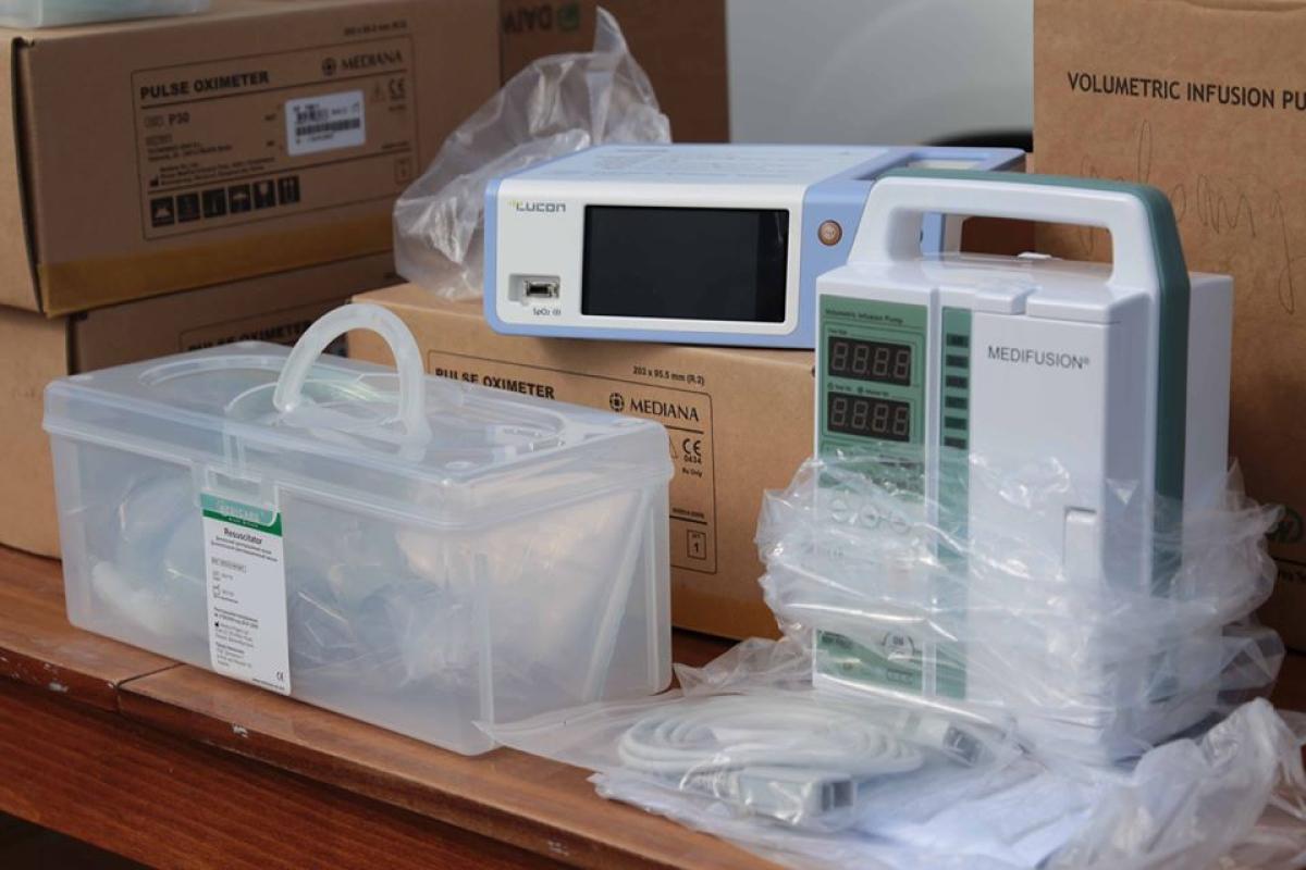 Медучреждения Луганской области получили оборудование для борьбы с коронавирусом