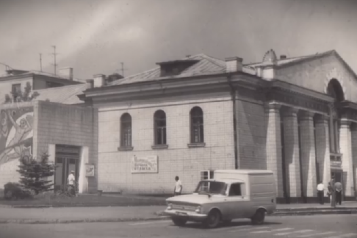 "Город которого нет": В сети показали, как раньше выглядел Лисичанск