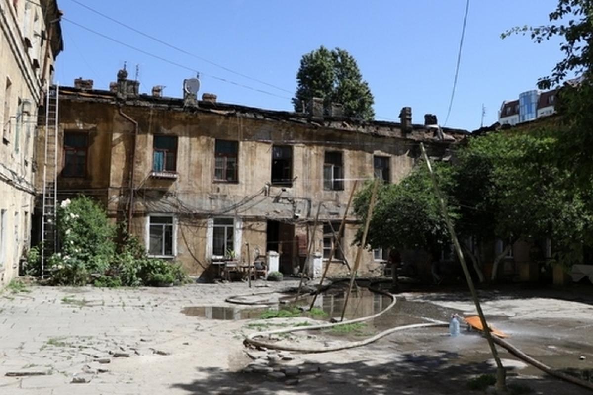 В Одессе обрушилась часть жилого дома: жильцов эвакуировали В Одессе обрушилась часть жилого дома: жильцов эвакуировали