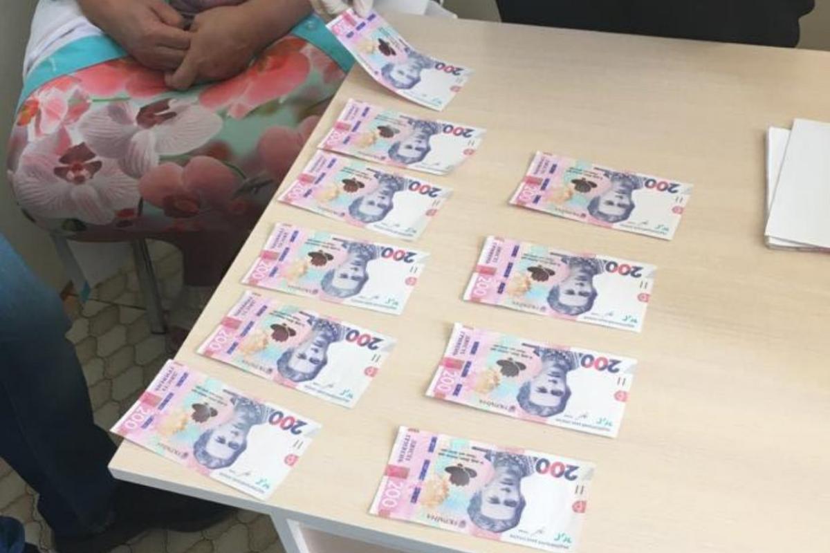 Вымогала взятку за подтверждение диагноза: На Луганщине на взятке погорела врач детской больницы Вымогала взятку за подтверждение диагноза: На Луганщине на взятке погорела врач детской больницы