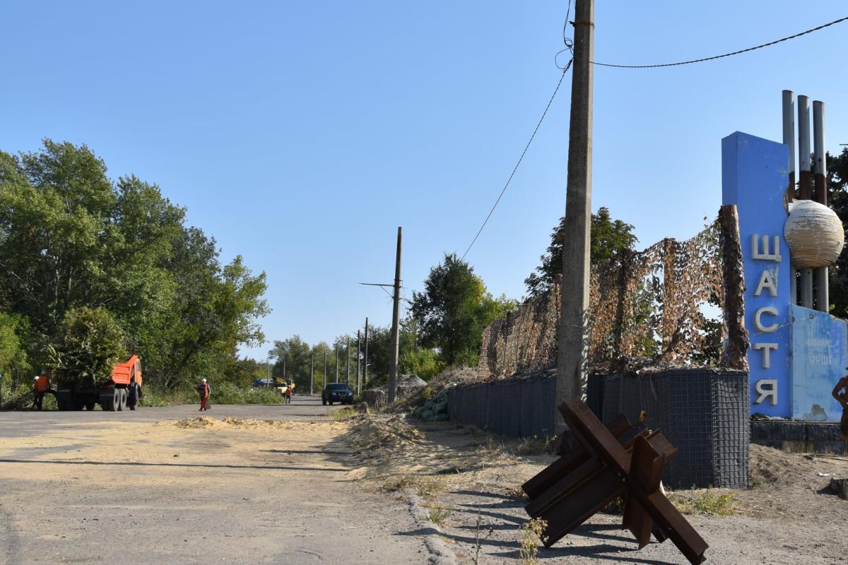 На Луганщині будують новий КПВВ "Щастя" На Луганщині будують новий КПВВ "Щастя"