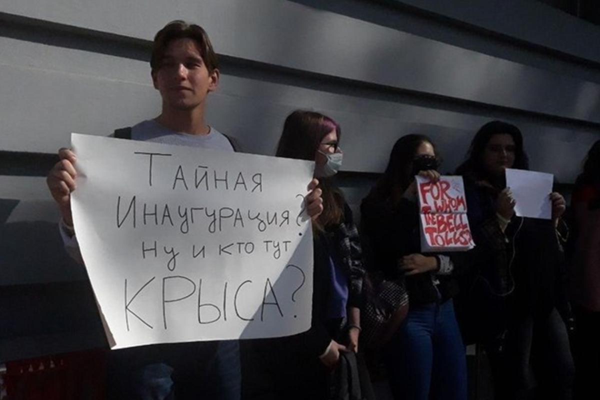 У Білорусі оголосили національний страйк У Білорусі оголосили національний страйк