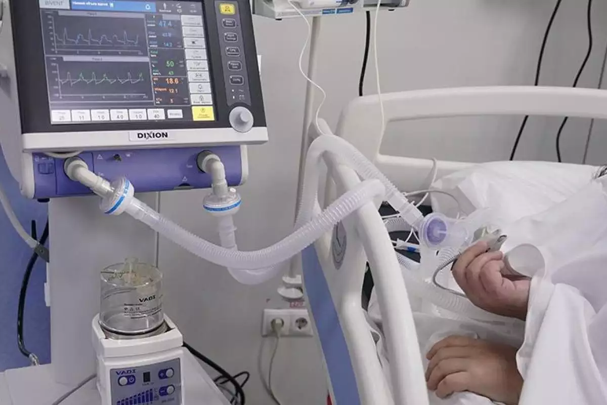 "Оденьте маски, это не трудно!": Крик души врача из Лисичанска, который борется за жизнь больных COVID-19 "Оденьте маски, это не трудно!": Крик души врача из Лисичанска, который борется за жизнь больных COVID-19