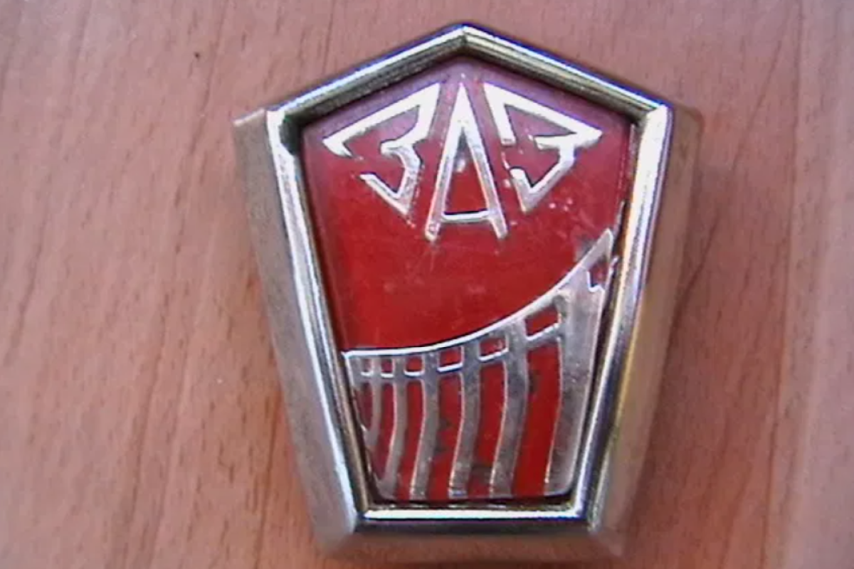 Авто XXI століття: як виглядає "Таврія"-мрія, яка так і не зійшла з конвеєрів ЗАЗ Авто XXI століття: як виглядає "Таврія"-мрія, яка так і не зійшла з конвеєрів ЗАЗ